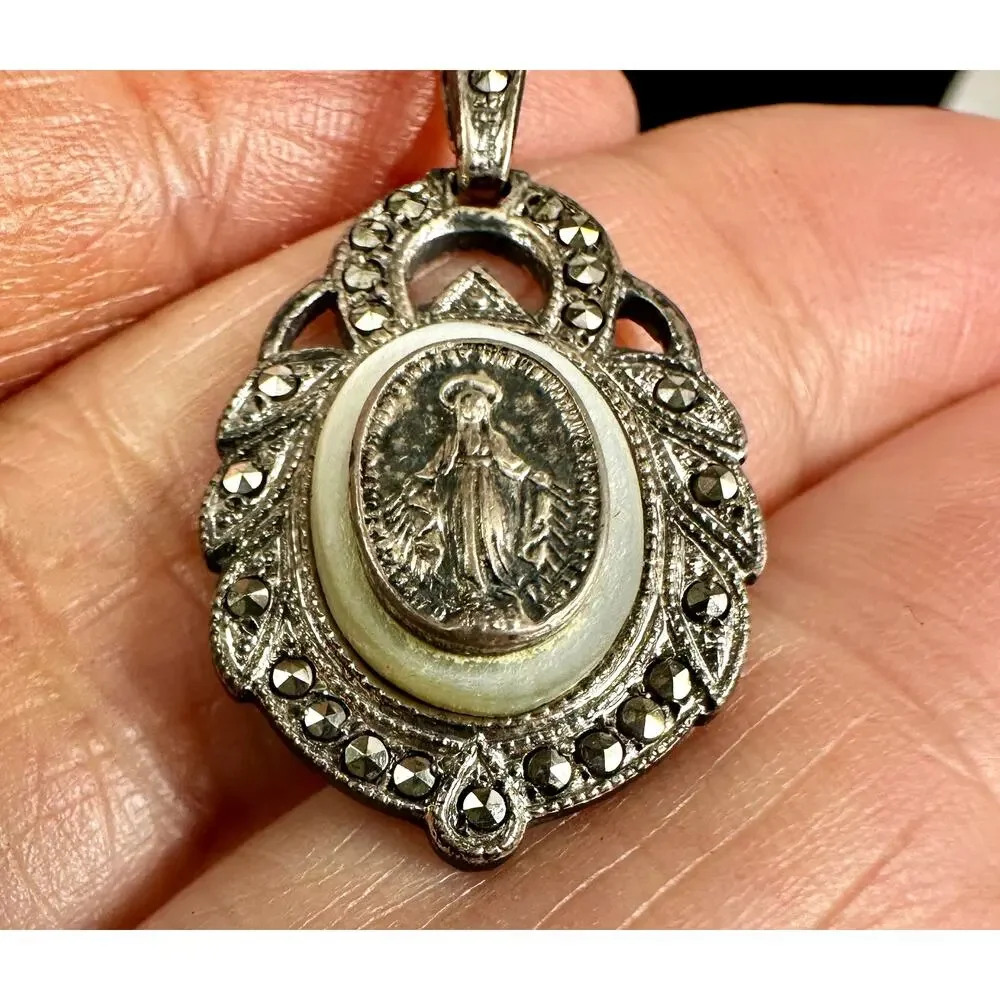 Vintage Marvel Sterling Silver Miraculous Medal Necklace Marcasite Pendant 16
